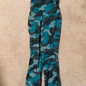 Lululemon camouflage leggings